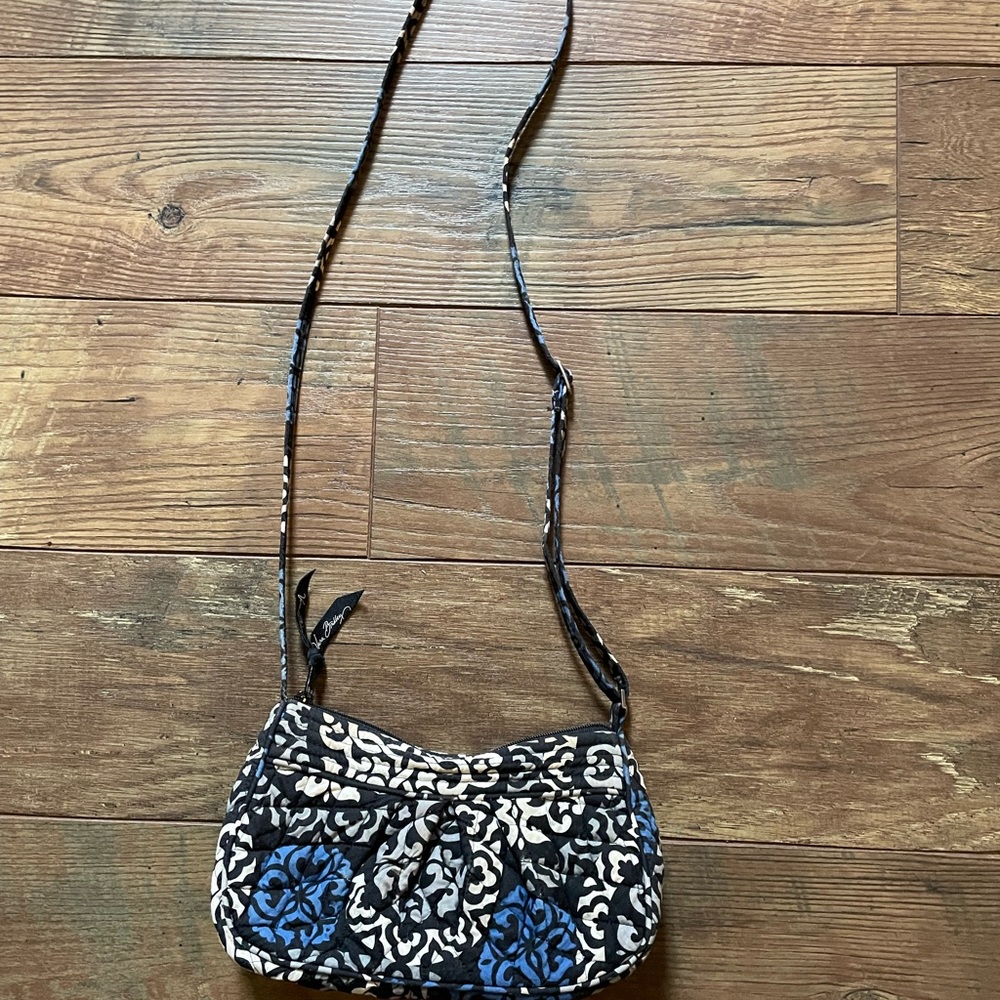 Vera Bradley cross body